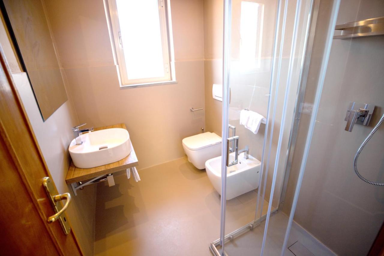 Hotel Il Perseo Chiessi Bagian luar foto